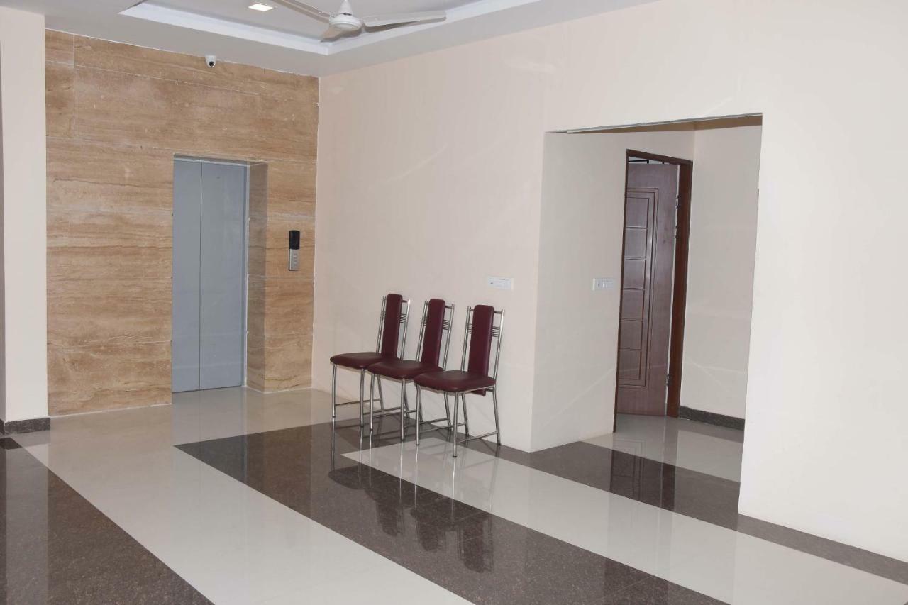 Salem Regency - A Business Stay Buitenkant foto