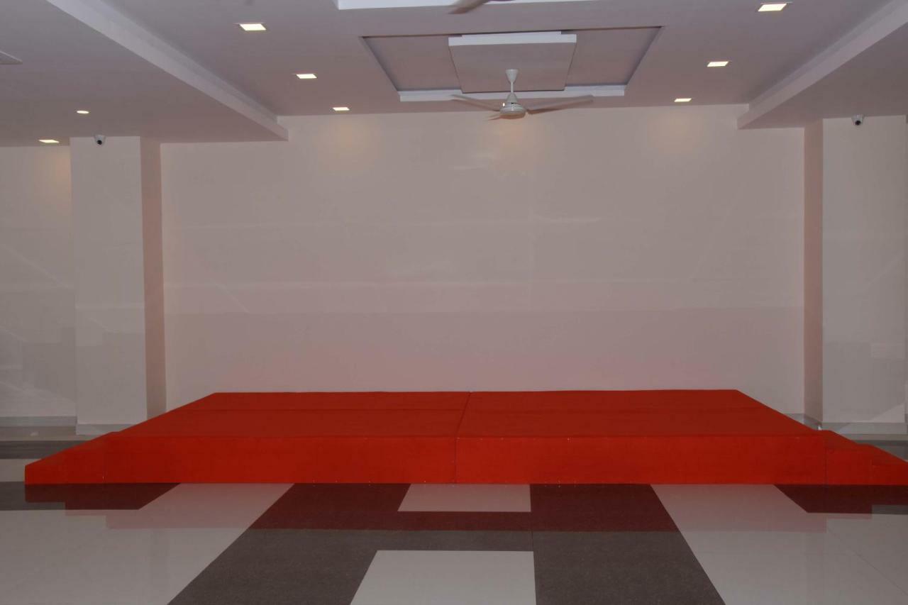 Salem Regency - A Business Stay Buitenkant foto